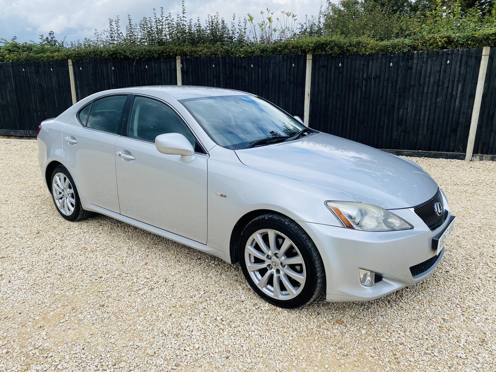 Lexus IS 2.5 250 SE Saloon 4dr Petrol Automatic (214 g/km, 204 bhp)
