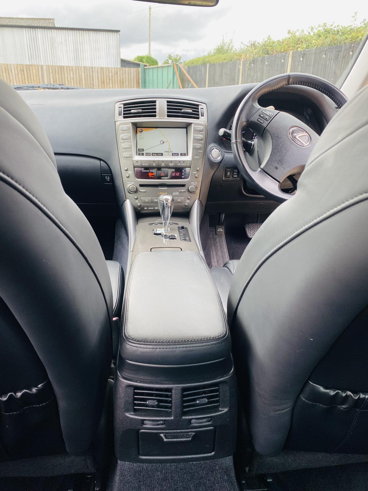 Lexus IS 2.5 250 SE Saloon 4dr Petrol Automatic (214 g/km, 204 bhp)
