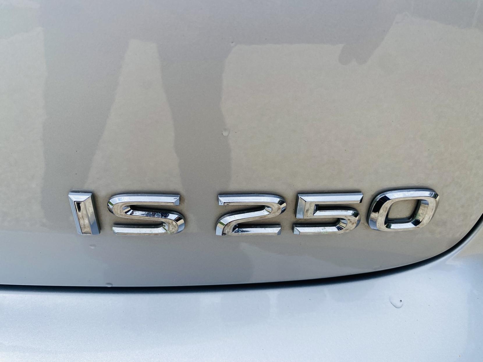 Lexus IS 2.5 250 SE Saloon 4dr Petrol Automatic (214 g/km, 204 bhp)