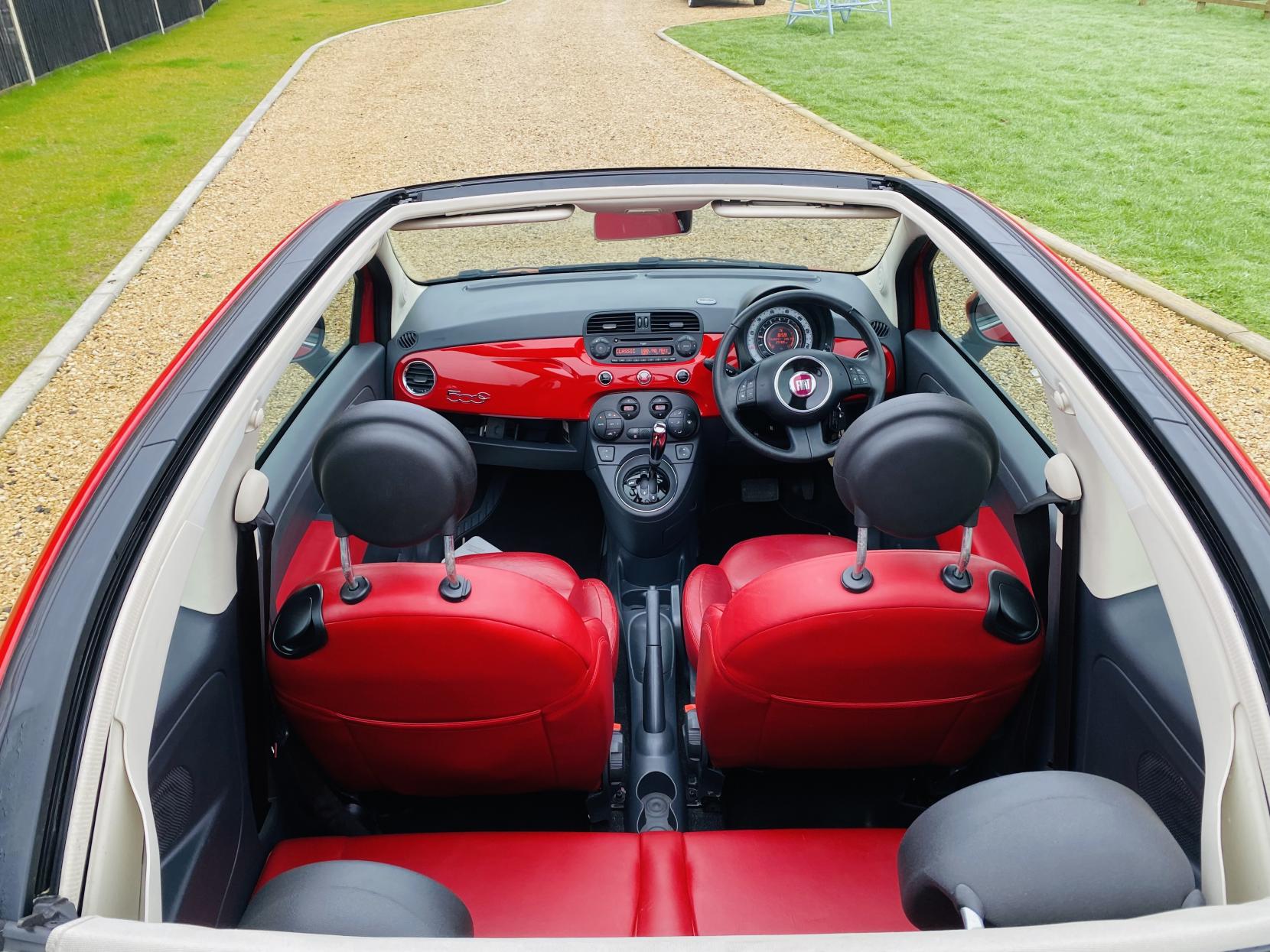 Fiat 500C 0.9 TwinAir Lounge Convertible 2dr Petrol Dualogic Euro 5 (s/s) (85 bhp)