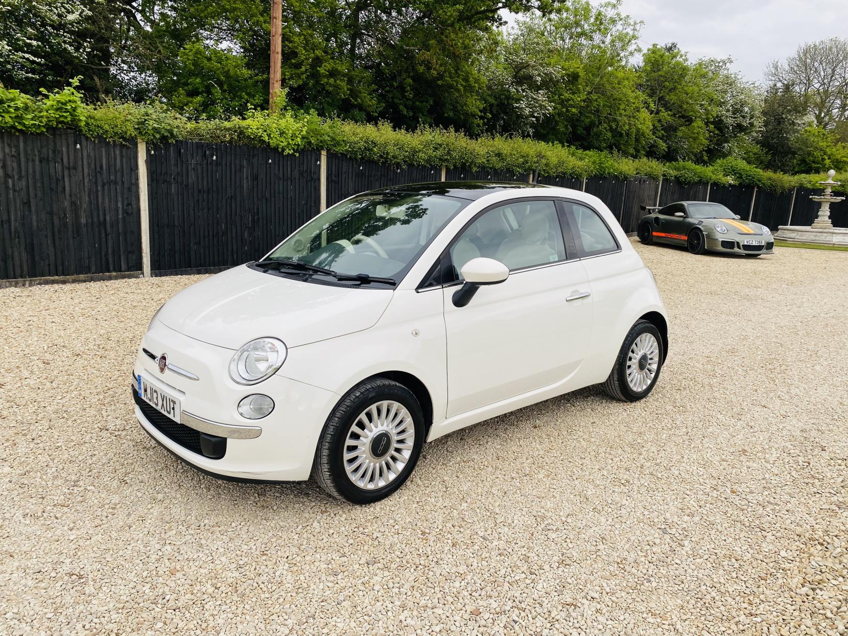 Fiat 500 1.2 Lounge Hatchback 3dr Petrol Dualogic Euro 4 (69 bhp)