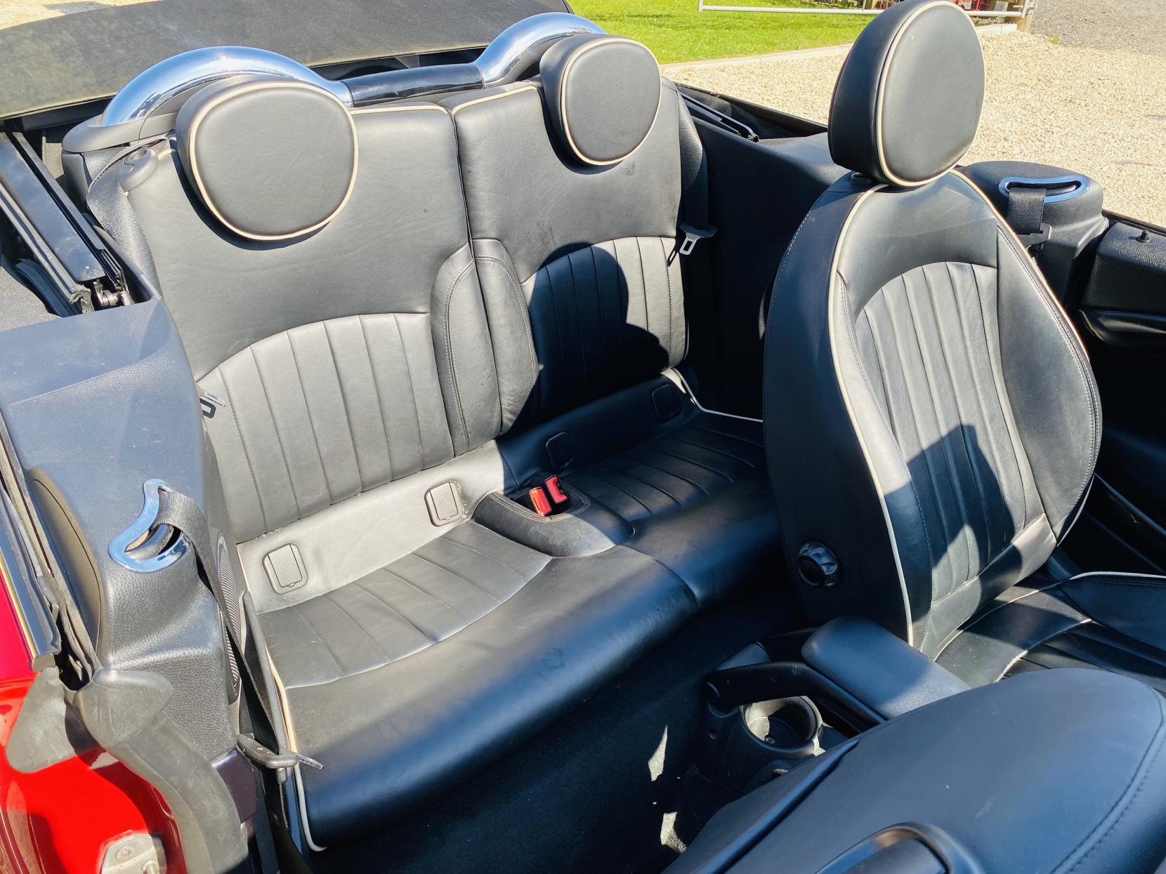 MINI Convertible 1.6 Cooper S Convertible 2dr Petrol Manual Euro 5 (s/s) (184 ps)