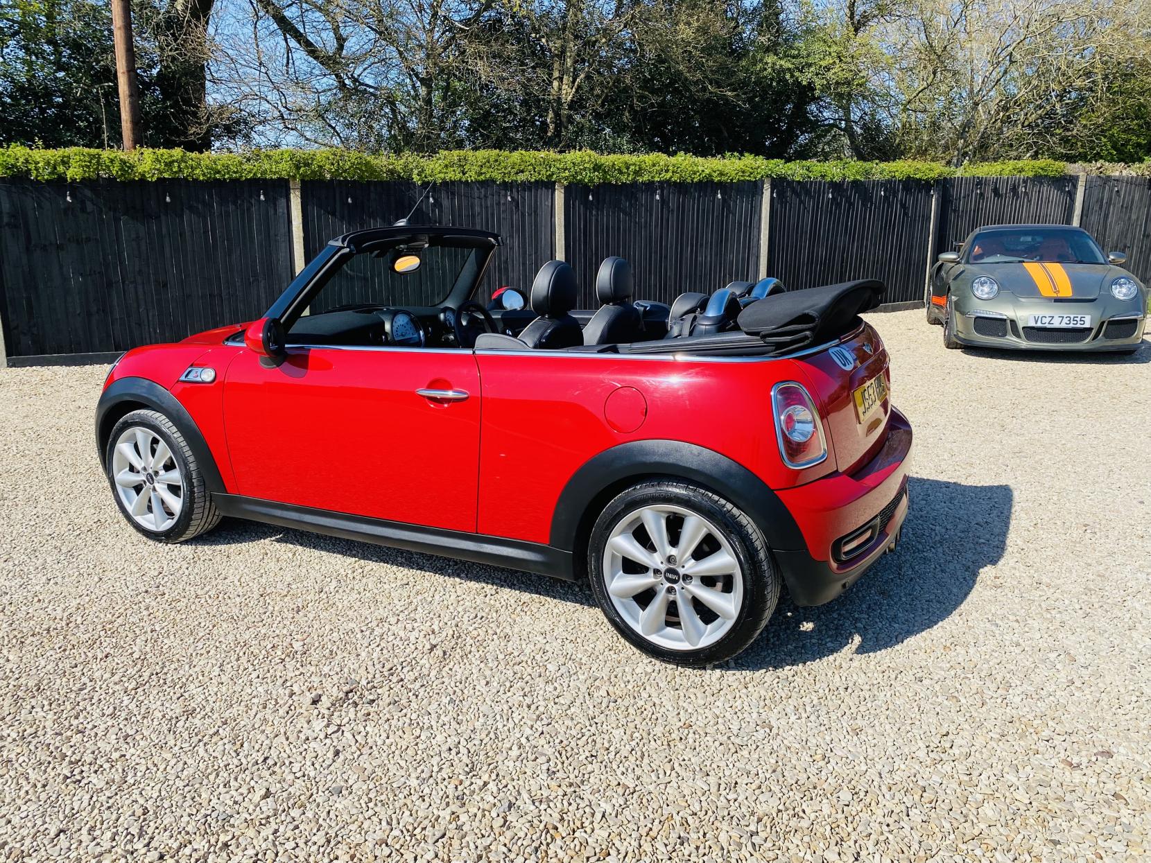 MINI Convertible 1.6 Cooper S Convertible 2dr Petrol Manual Euro 5 (s/s) (184 ps)