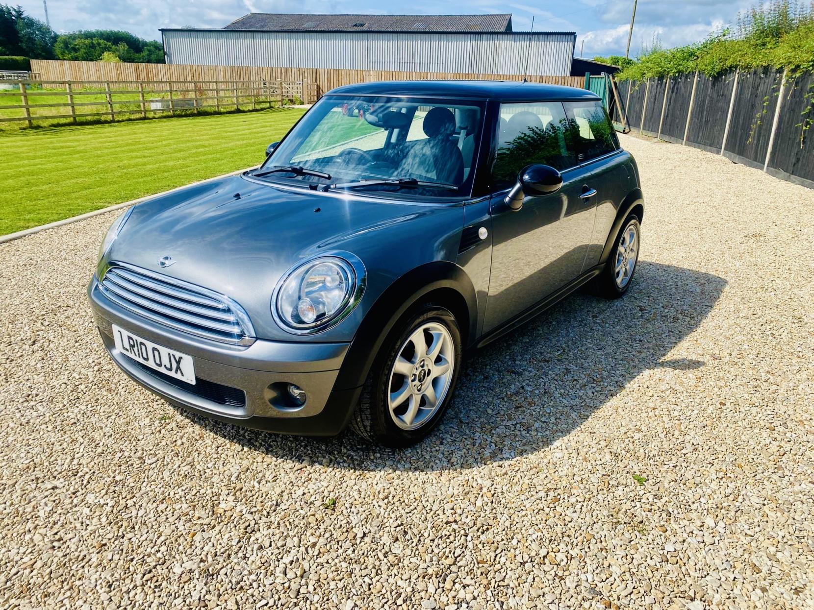 MINI Hatch 1.6 Cooper Graphite Hatchback 3dr Petrol Manual Euro 5 (122 ps)