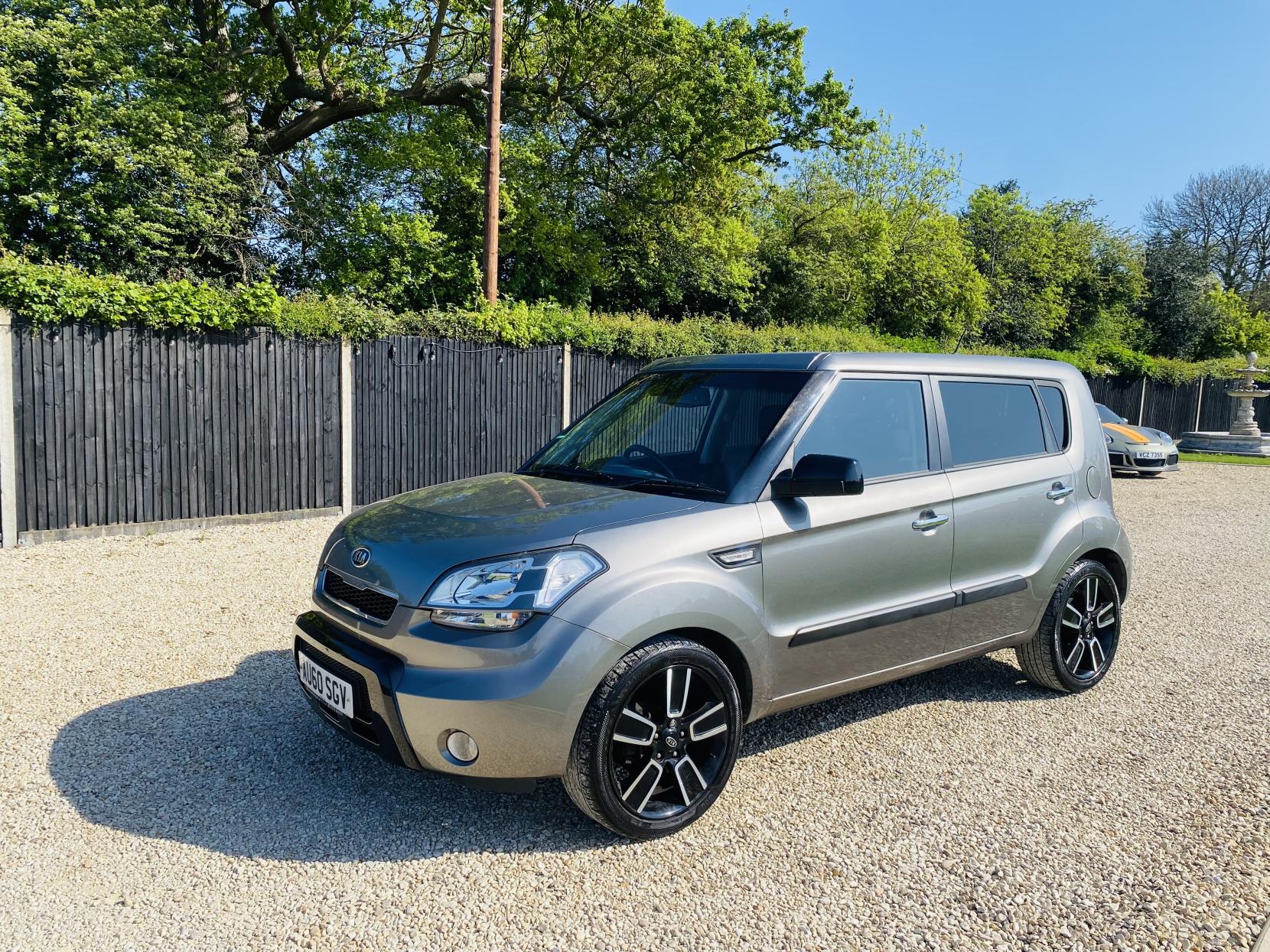 Kia Soul 1.6 CRDi Tempest SUV 5dr Diesel Auto Euro 4 (126 bhp)