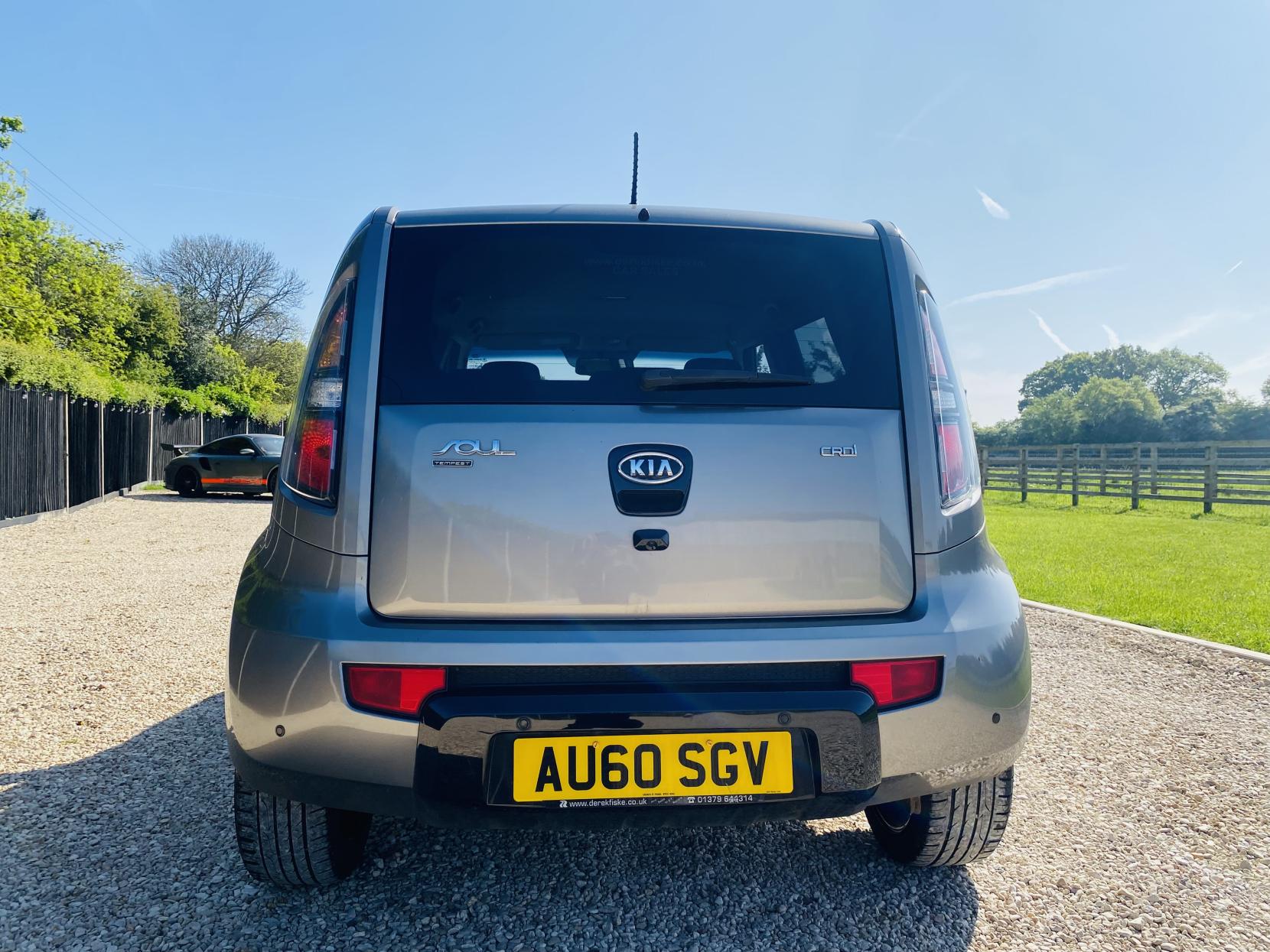 Kia Soul 1.6 CRDi Tempest SUV 5dr Diesel Auto Euro 4 (126 bhp)