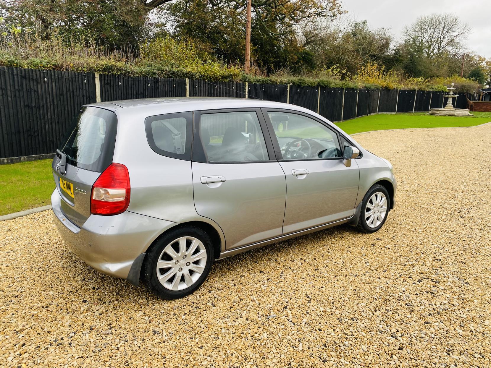 Honda Jazz 1.4 i-DSI SE Hatchback 5dr Petrol CVT-7 (139 g/km, 82 bhp)