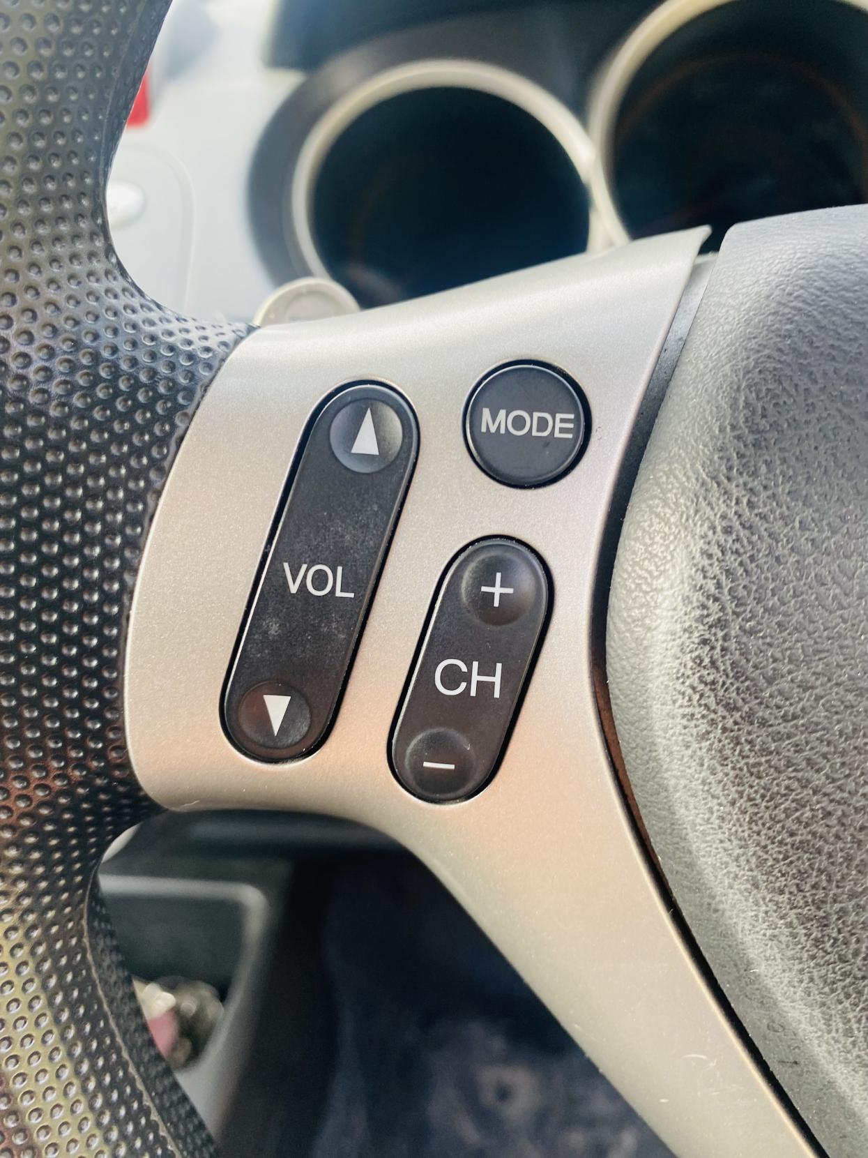 Honda Jazz 1.4 i-DSI SE Hatchback 5dr Petrol CVT-7 (139 g/km, 82 bhp)