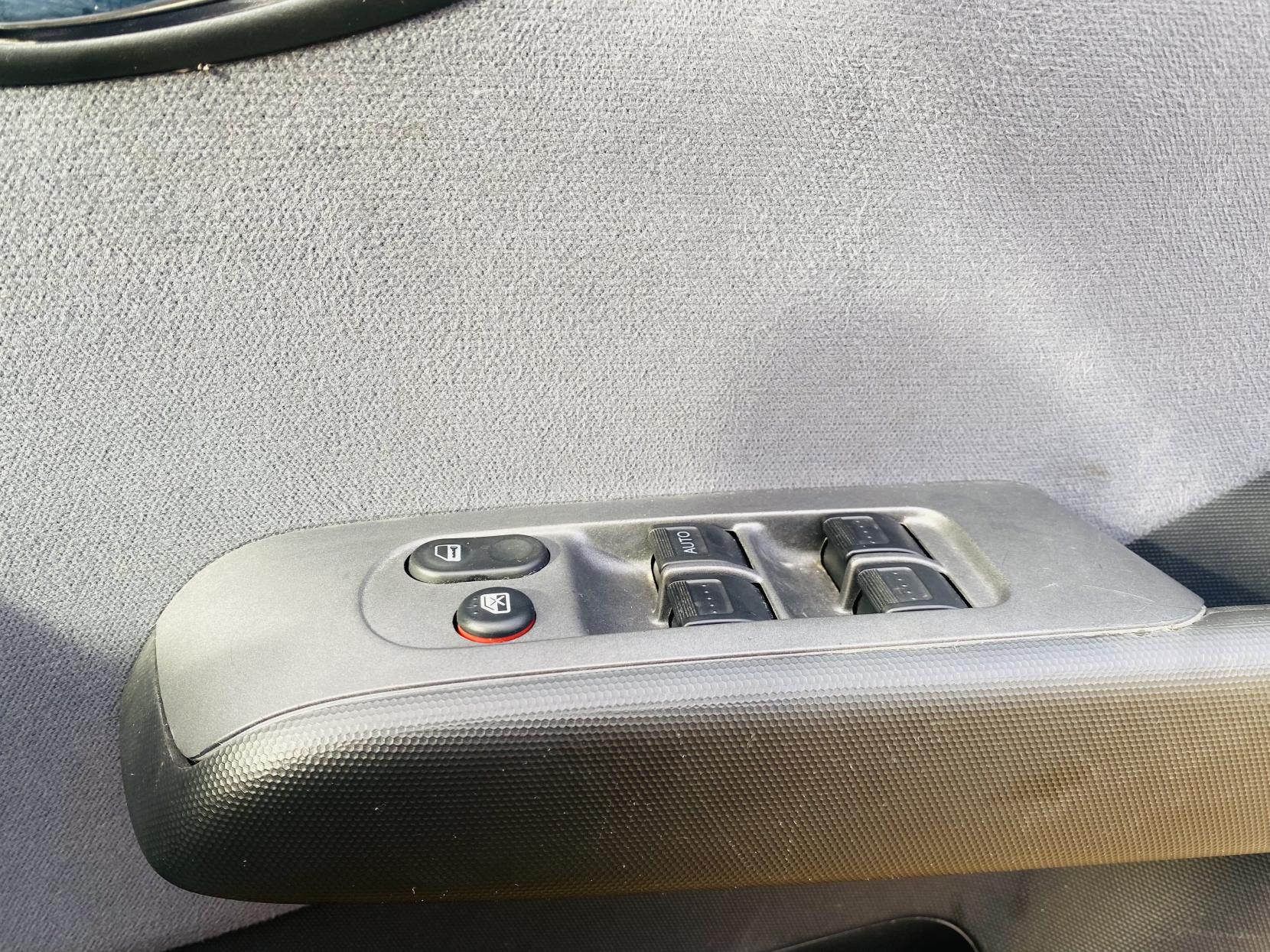 Honda Jazz 1.4 i-DSI SE Hatchback 5dr Petrol CVT-7 (139 g/km, 82 bhp)