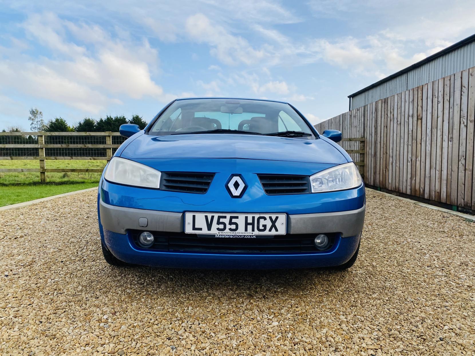 Renault Megane 1.6 VVT Dynamique Convertible 2dr Petrol Automatic (187 g/km, 115 bhp)