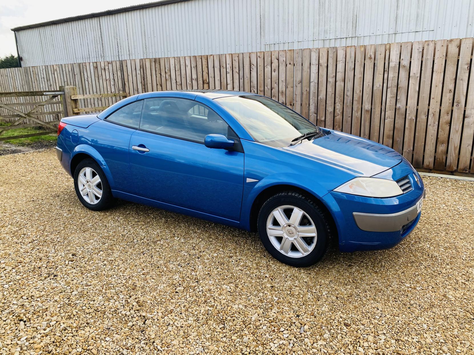 Renault Megane 1.6 VVT Dynamique Convertible 2dr Petrol Automatic (187 g/km, 115 bhp)