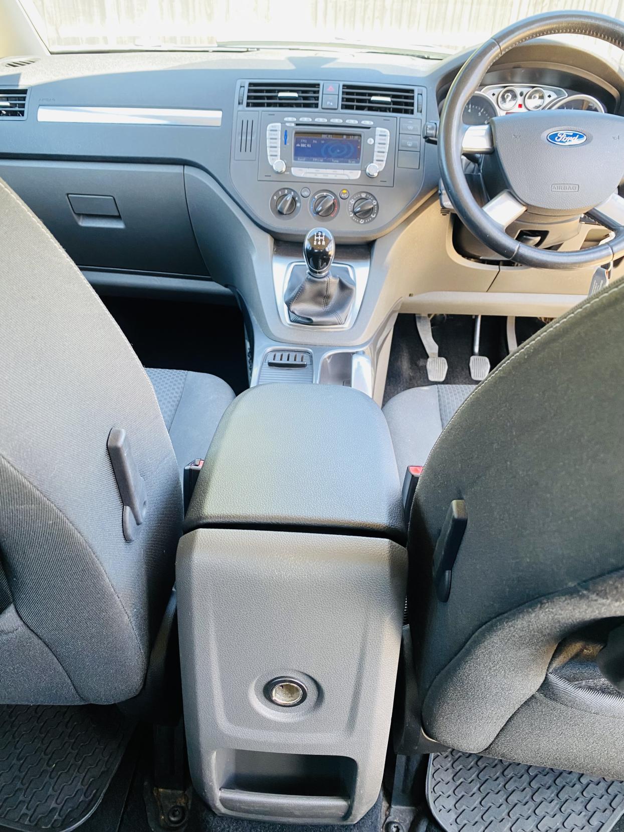 Ford C-Max 1.8 16v Titanium MPV 5dr Petrol Manual (169 g/km, 123 bhp)