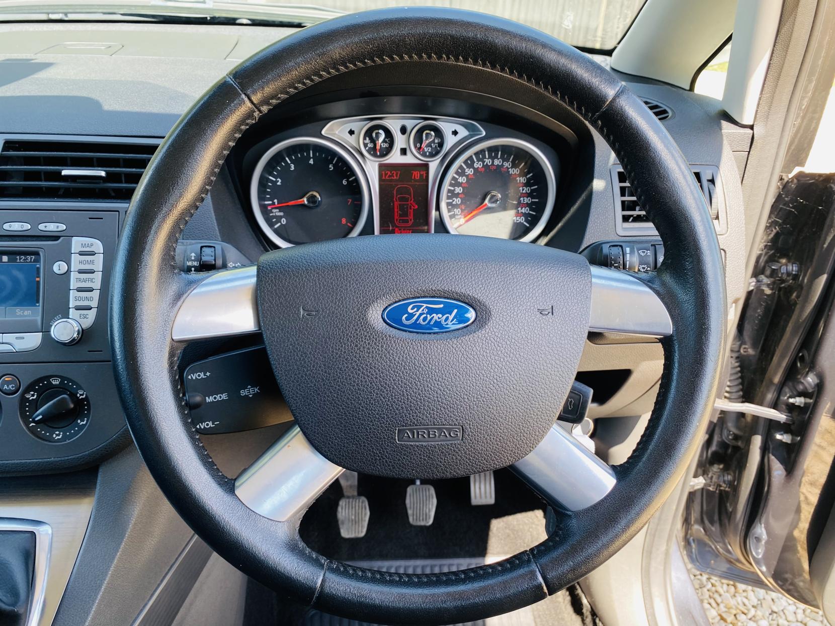 Ford C-Max 1.8 16v Titanium MPV 5dr Petrol Manual (169 g/km, 123 bhp)