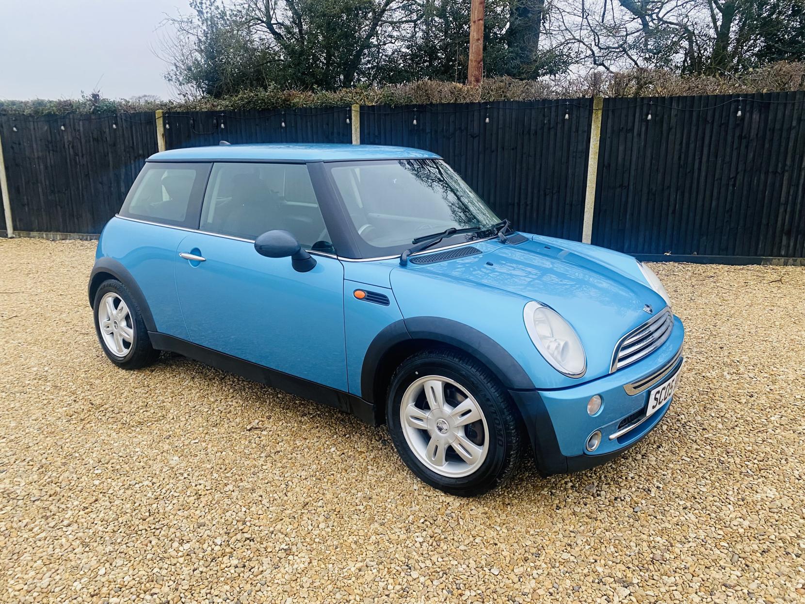 MINI Hatch 1.6 One Hatchback 3dr Petrol Manual Euro 4 (90 bhp)