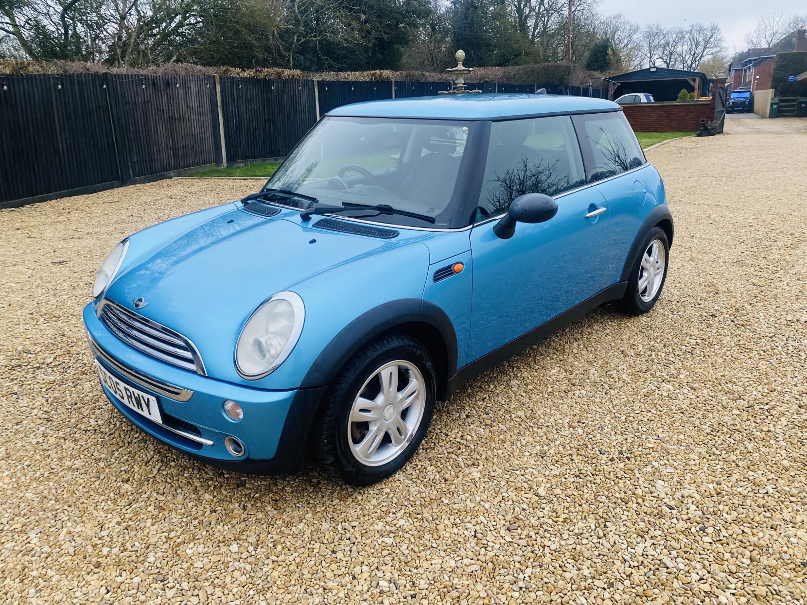 MINI Hatch 1.6 One Hatchback 3dr Petrol Manual Euro 4 (90 bhp)