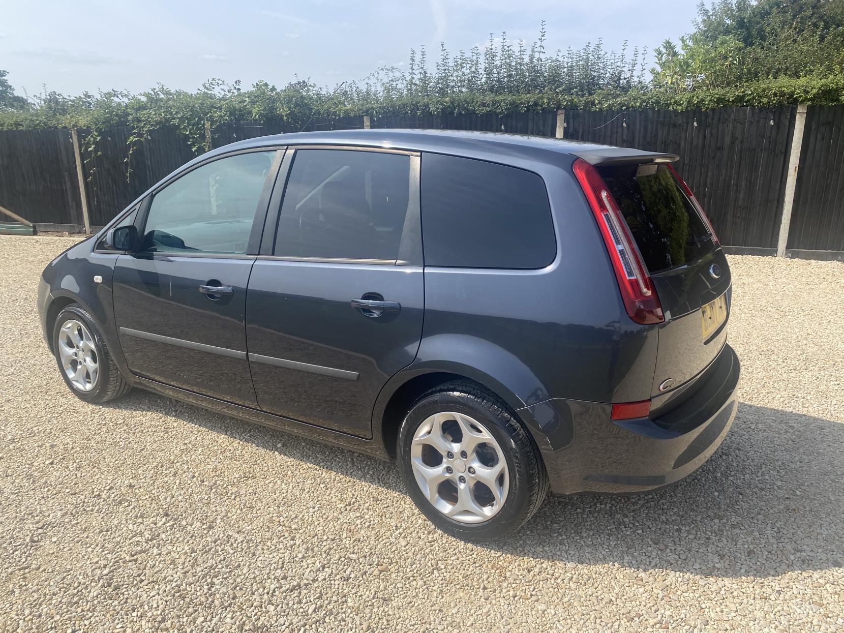 Ford C-Max 2.0 Zetec MPV 5dr Petrol Automatic (194 g/km, 143 bhp)