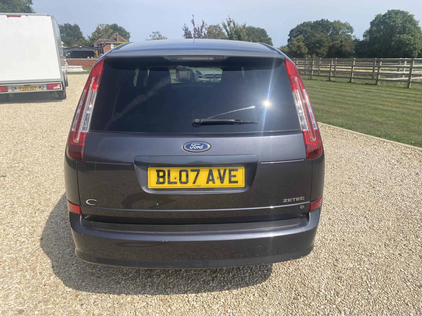 Ford C-Max 2.0 Zetec MPV 5dr Petrol Automatic (194 g/km, 143 bhp)