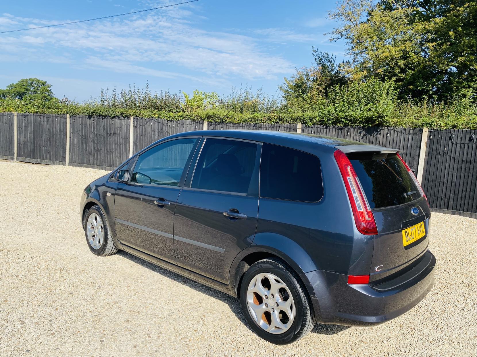 Ford C-Max 2.0 Zetec MPV 5dr Petrol Automatic (194 g/km, 143 bhp)