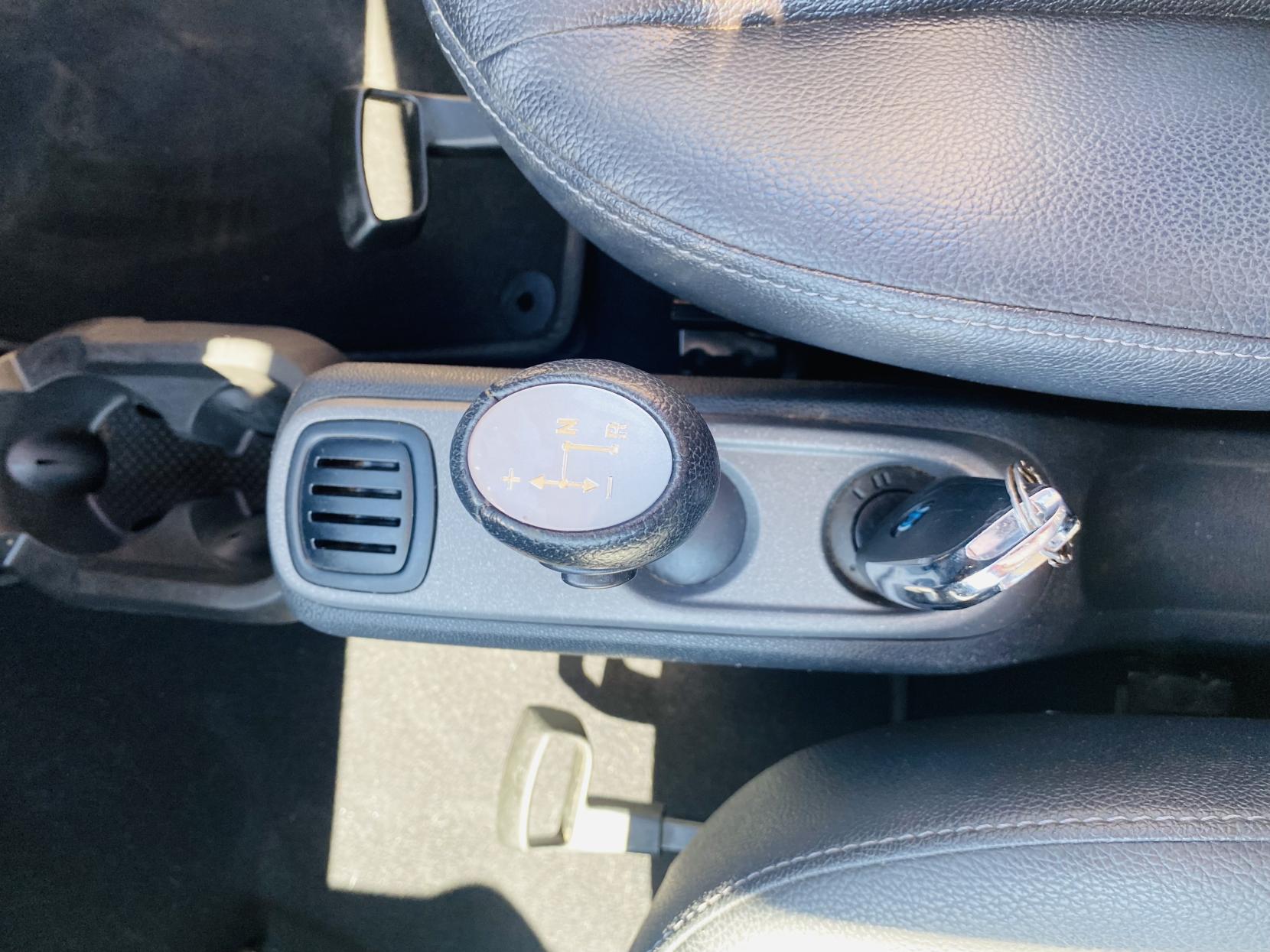 Smart fortwo 1.0 Grandstyle Coupe 2dr Petrol SoftTouch Euro 5 (84 bhp)