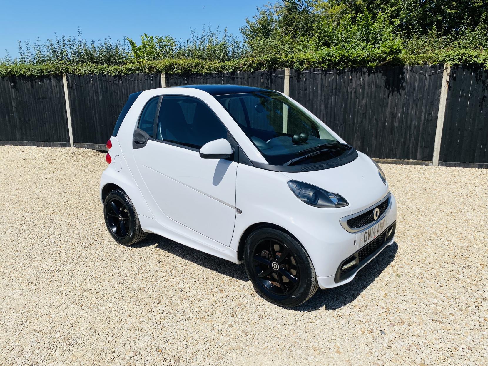 Smart fortwo 1.0 Grandstyle Coupe 2dr Petrol SoftTouch Euro 5 (84 bhp)