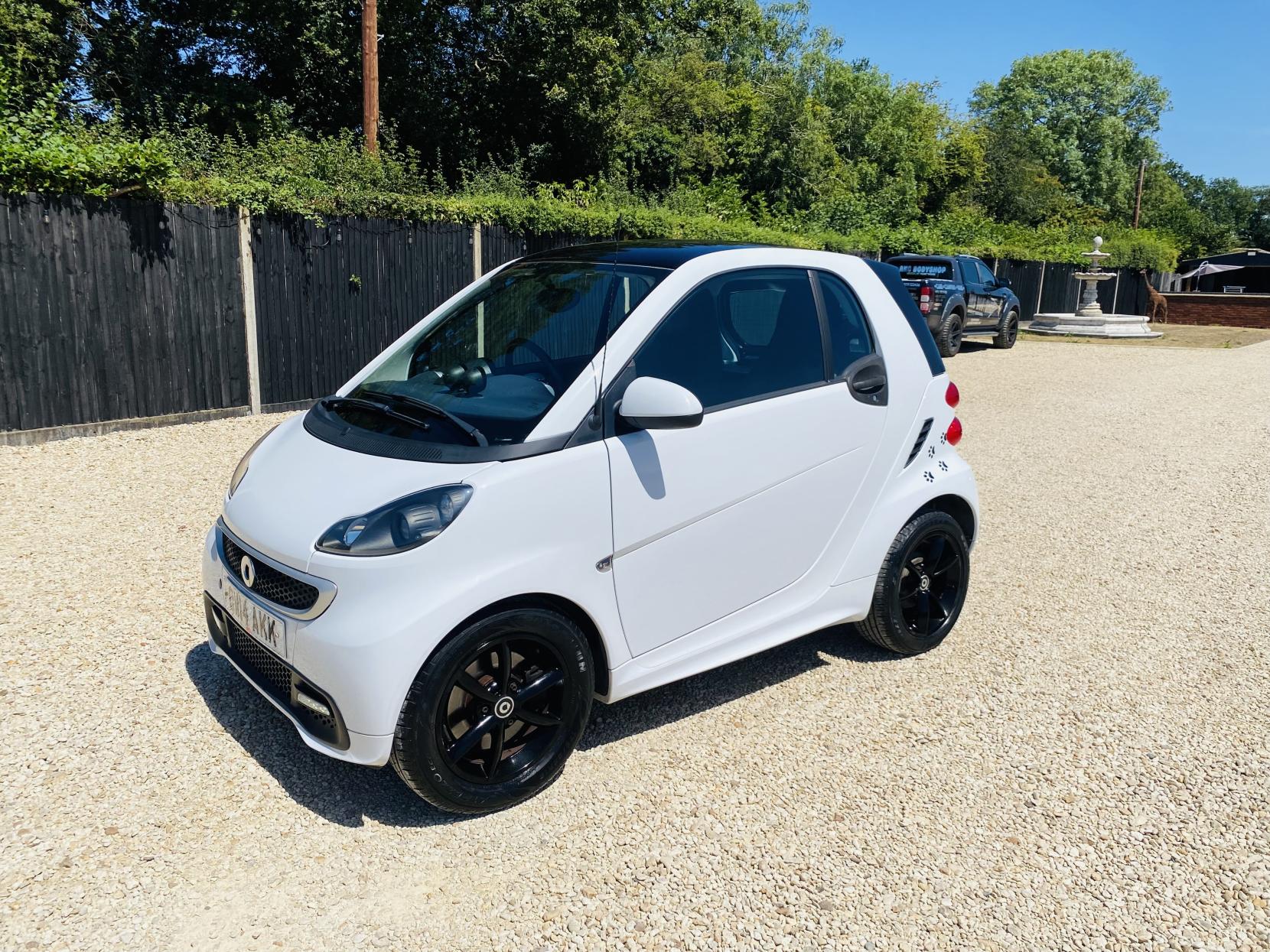Smart fortwo 1.0 Grandstyle Coupe 2dr Petrol SoftTouch Euro 5 (84 bhp)