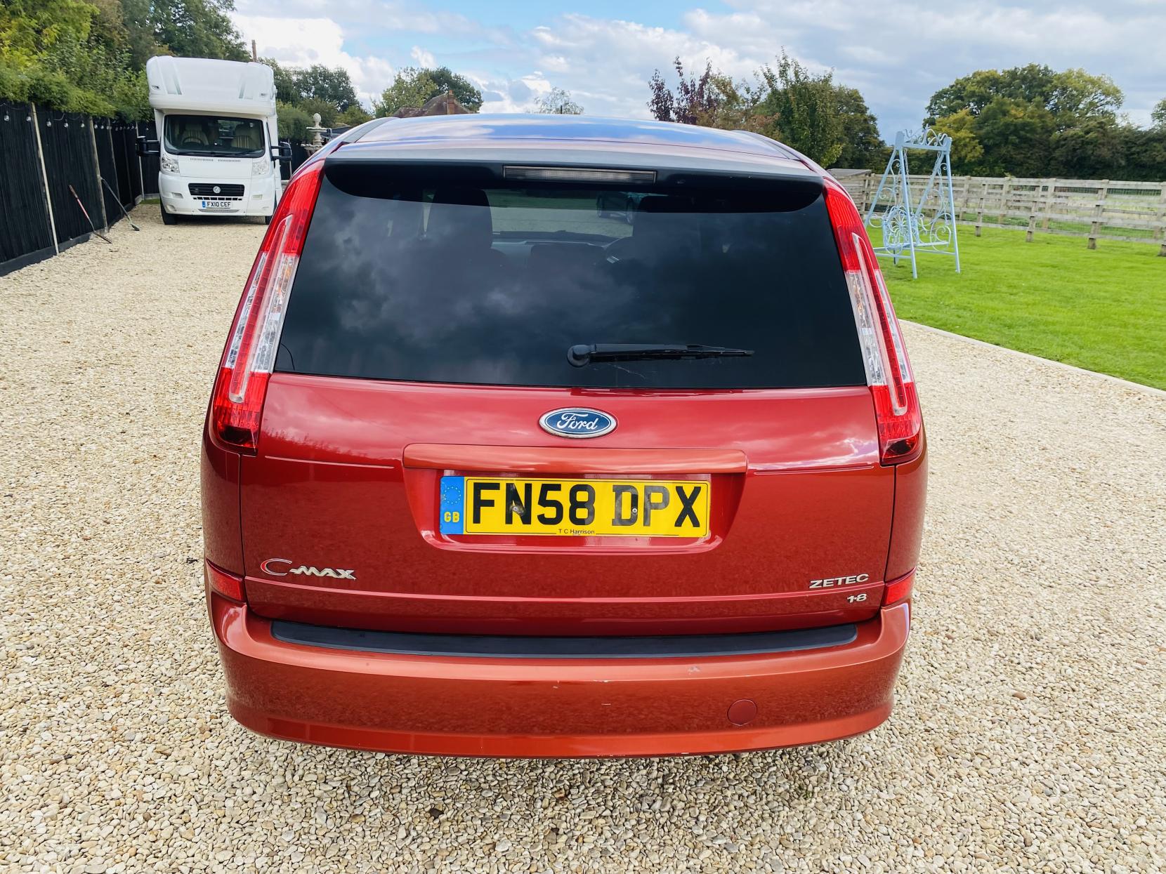 Ford C-Max 1.8 16v Zetec MPV 5dr Petrol Manual (169 g/km, 123 bhp)
