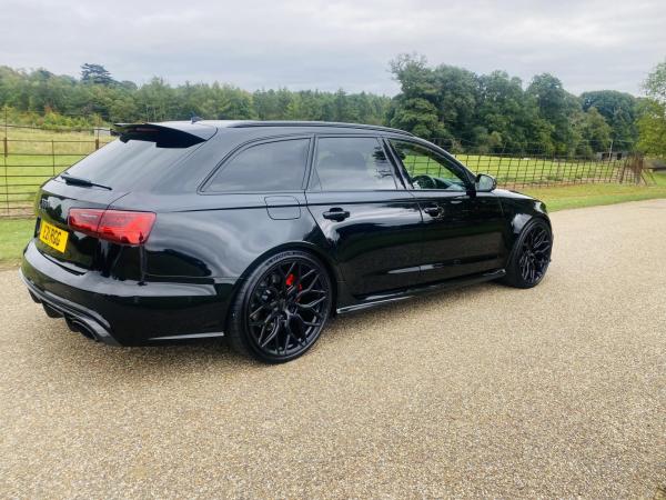 Audi RS6 Avant 4.0 TFSI V8 Estate 5dr Petrol Tiptronic quattro Euro 6 (s/s) (560 ps)