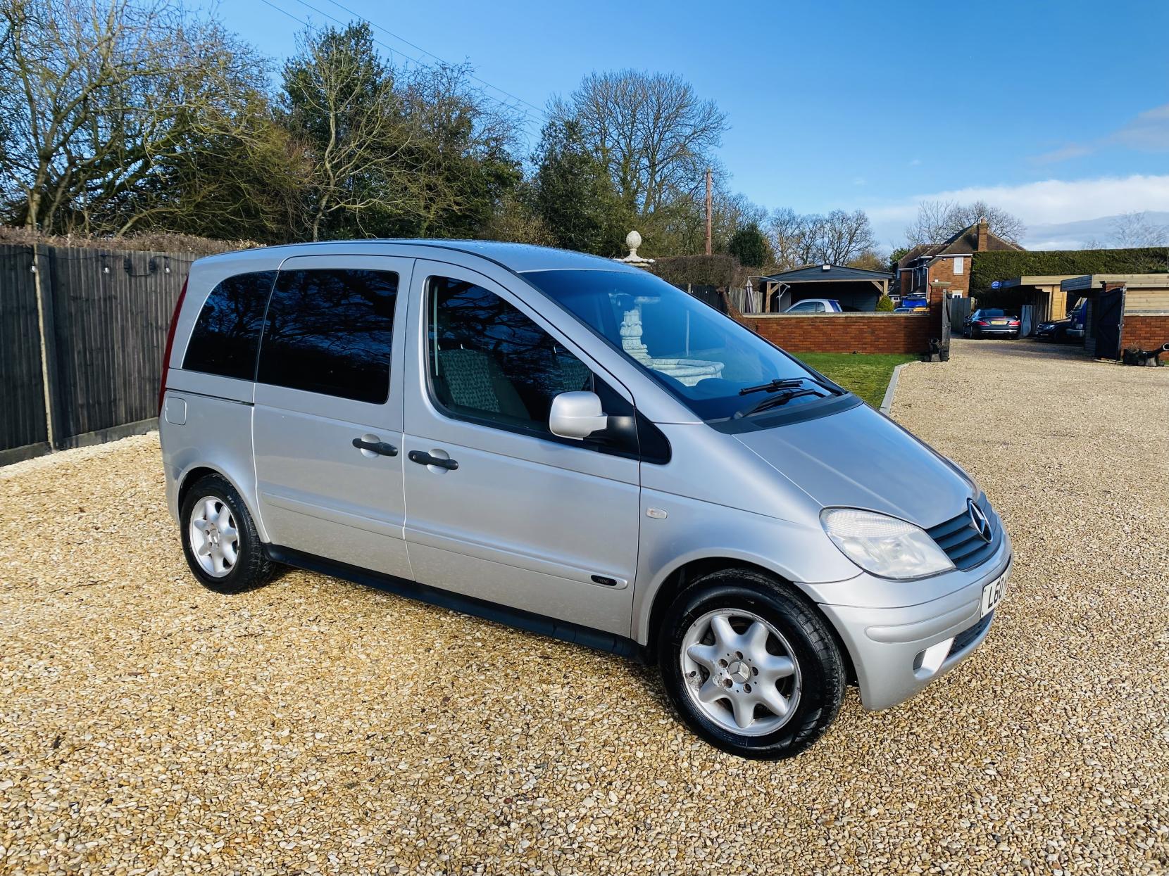 Mercedes-Benz Vaneo 1.6 Trend MPV 5dr Petrol Automatic (199 g/km, 102 bhp)