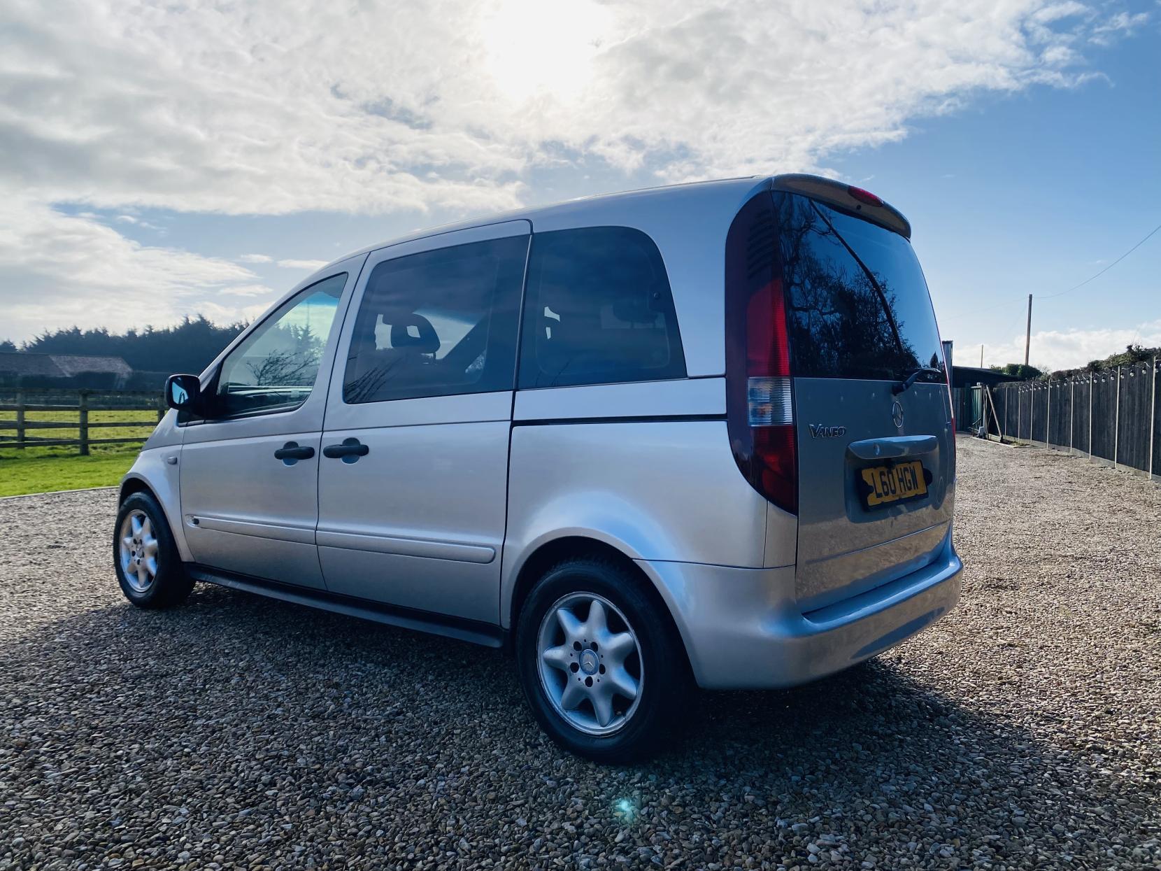 Mercedes-Benz Vaneo 1.6 Trend MPV 5dr Petrol Automatic (199 g/km, 102 bhp)