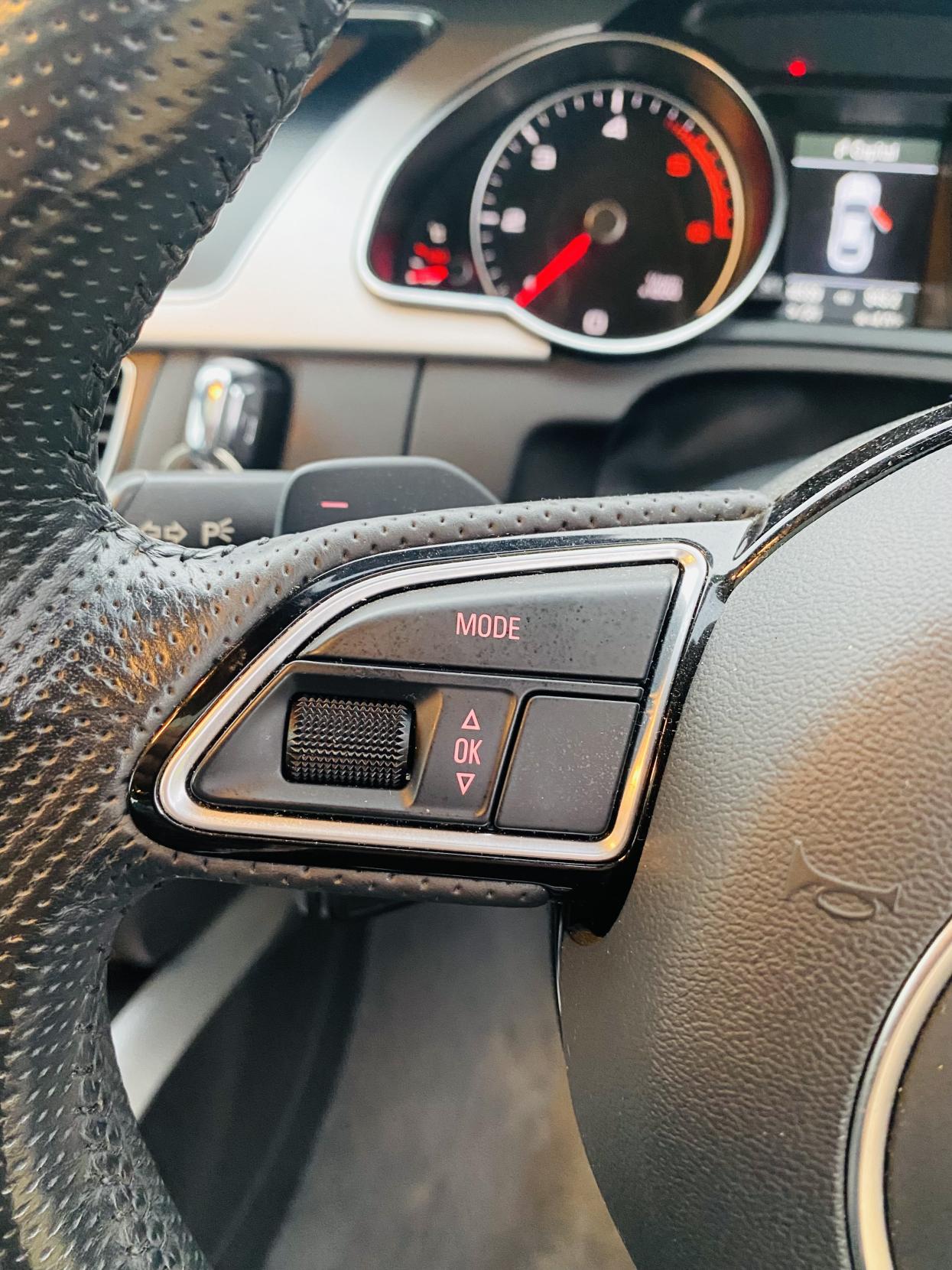 Audi A5 2.0 TDI S line Coupe 2dr Diesel S Tronic quattro Euro 6 (s/s) (190 ps)