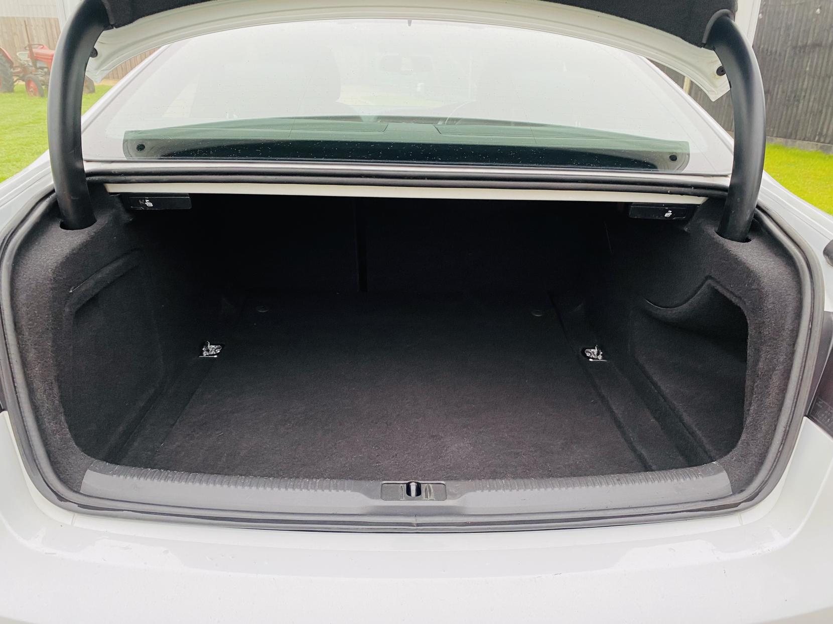 Audi A5 2.0 TDI S line Coupe 2dr Diesel S Tronic quattro Euro 6 (s/s) (190 ps)