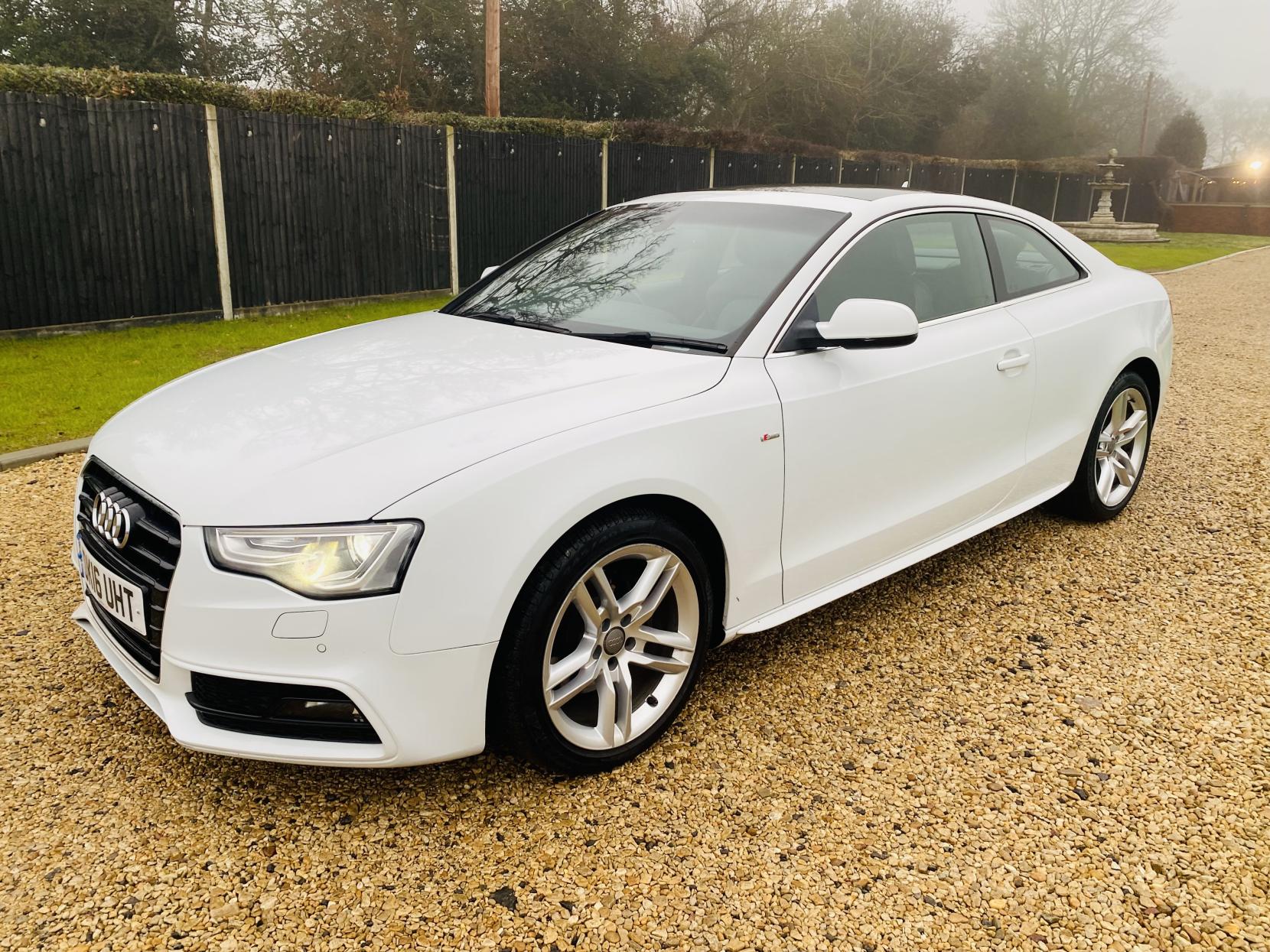 Audi A5 2.0 TDI S line Coupe 2dr Diesel S Tronic quattro Euro 6 (s/s) (190 ps)