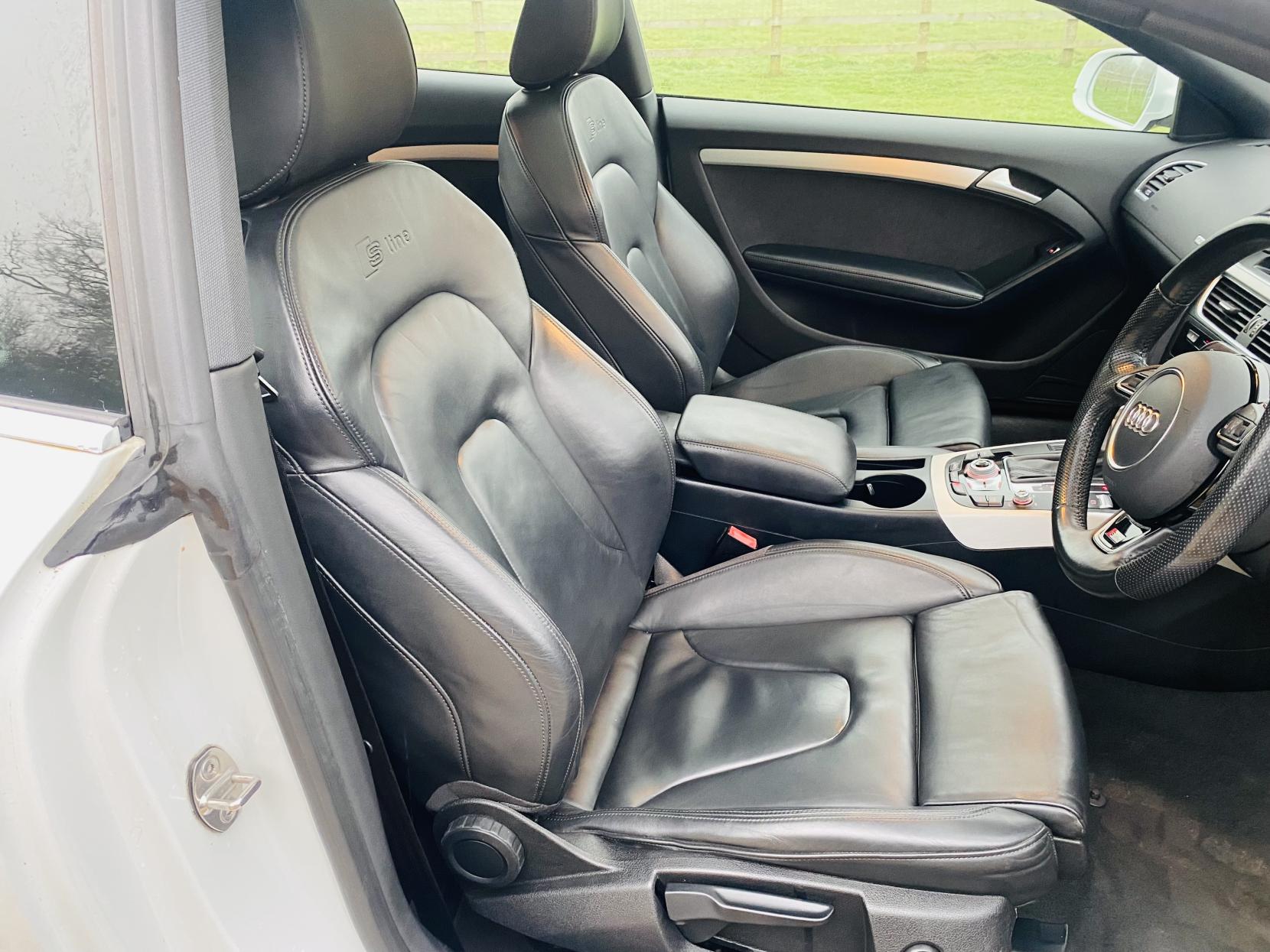 Audi A5 2.0 TDI S line Coupe 2dr Diesel S Tronic quattro Euro 6 (s/s) (190 ps)