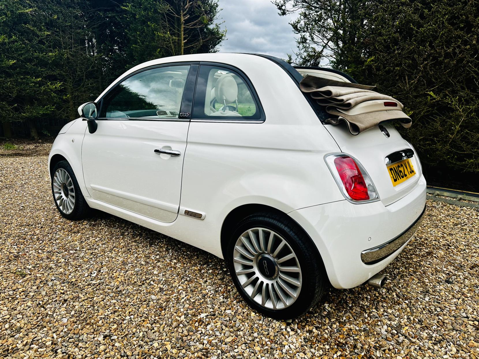 Fiat 500C 1.2 Lounge Convertible 2dr Petrol Auto Euro 5 (69 bhp)