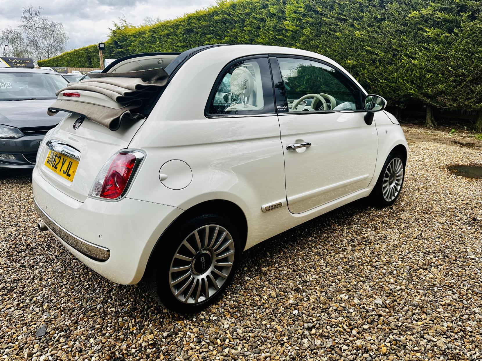 Fiat 500C 1.2 Lounge Convertible 2dr Petrol Auto Euro 5 (69 bhp)