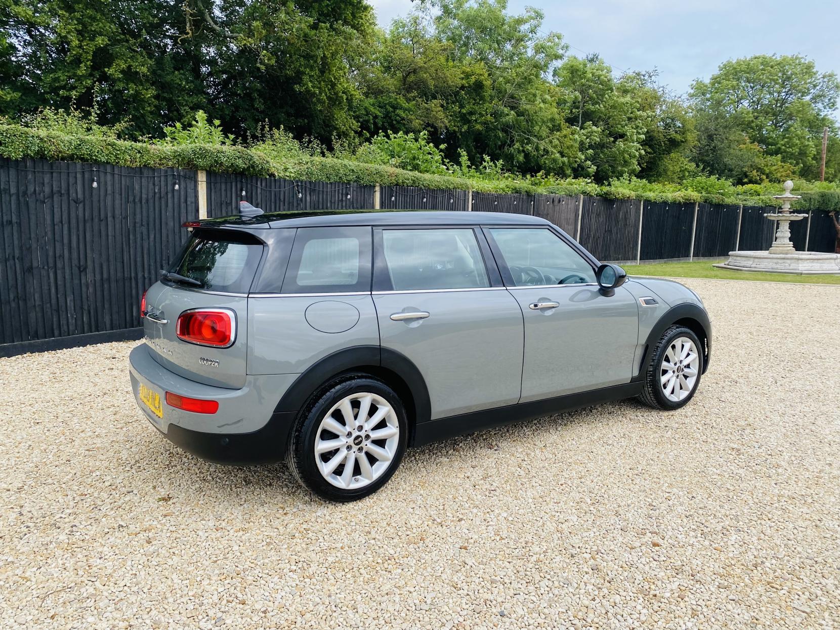 MINI Clubman 1.5 Cooper Estate 6dr Petrol Auto Euro 6 (s/s) (136 ps)