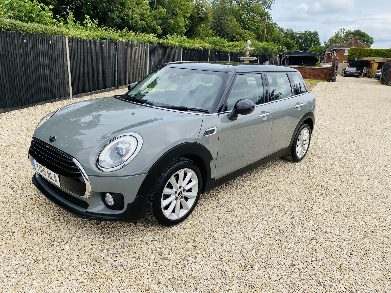 MINI Clubman 1.5 Cooper Estate 6dr Petrol Auto Euro 6 (s/s) (136 ps)