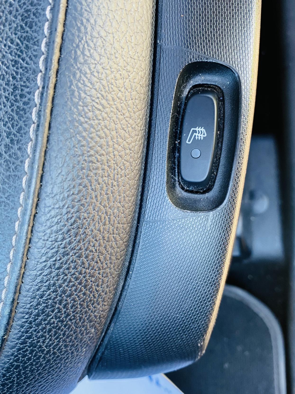 Smart fortwo 1.0 Edition Black Coupe 2dr Petrol Twinamic Euro 6 (s/s) (71 ps)