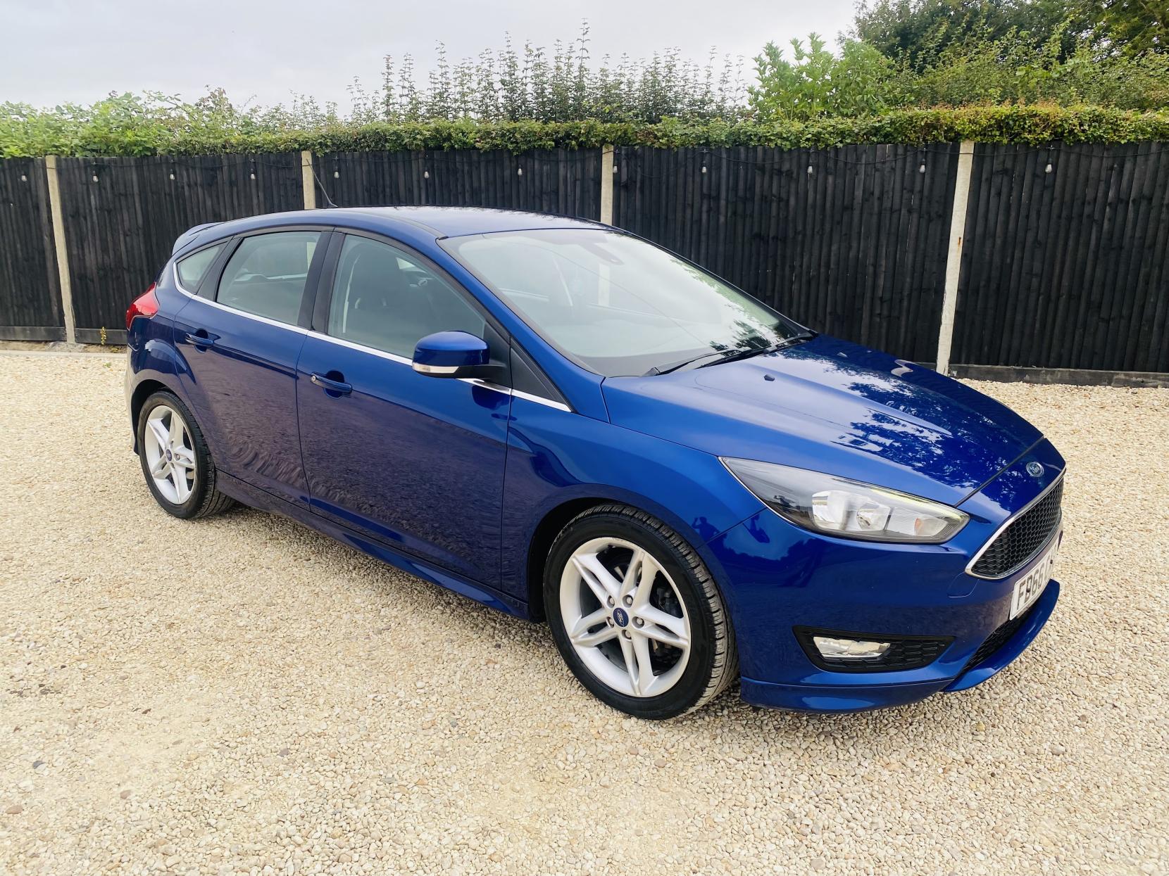 Ford Focus 1.0T EcoBoost Zetec S Hatchback 5dr Petrol Manual Euro 6 (s/s) (125 ps)