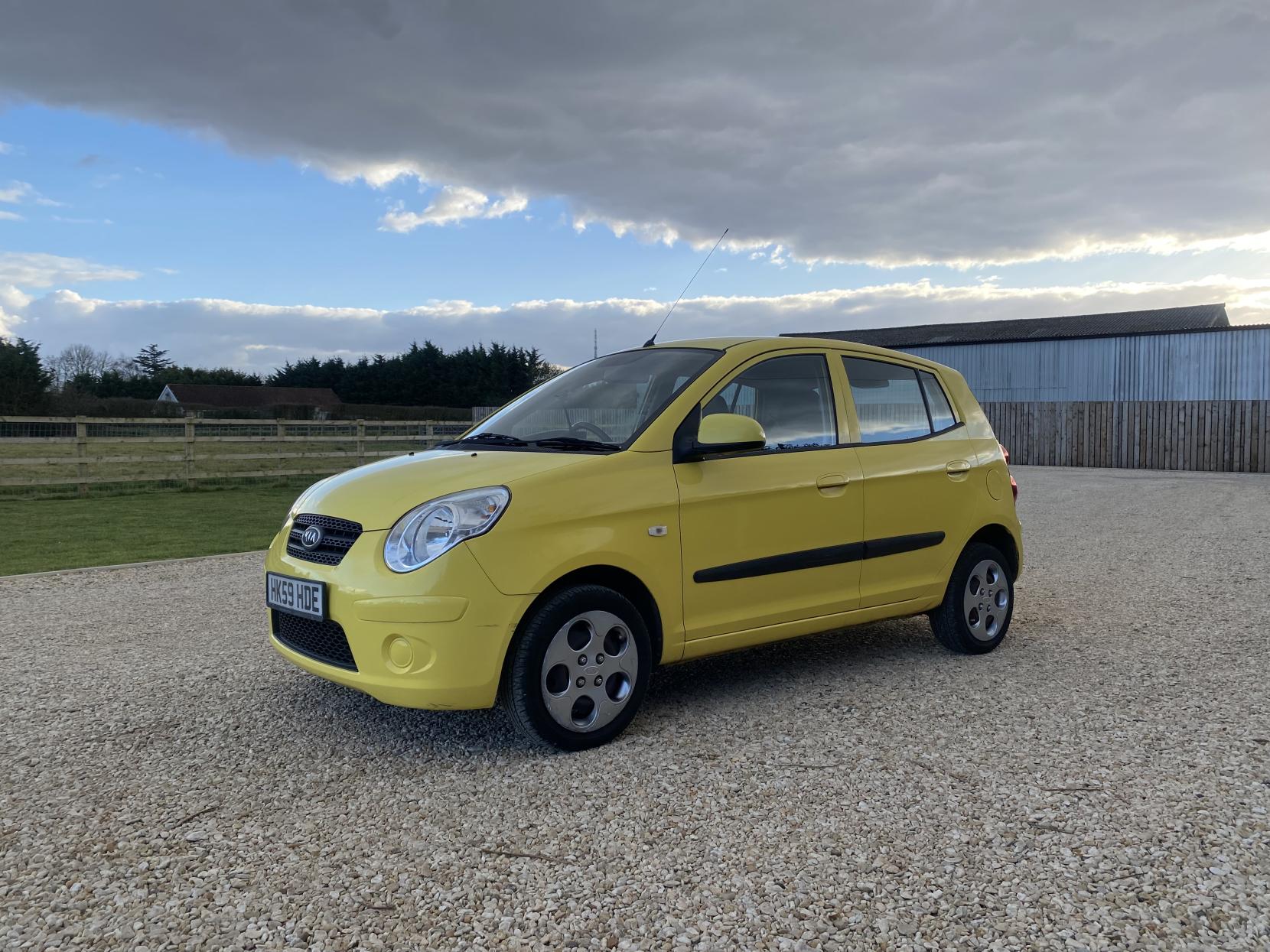 Kia Picanto 1.1 Strike Hatchback 5dr Petrol Manual (114 g/km, 64 bhp)