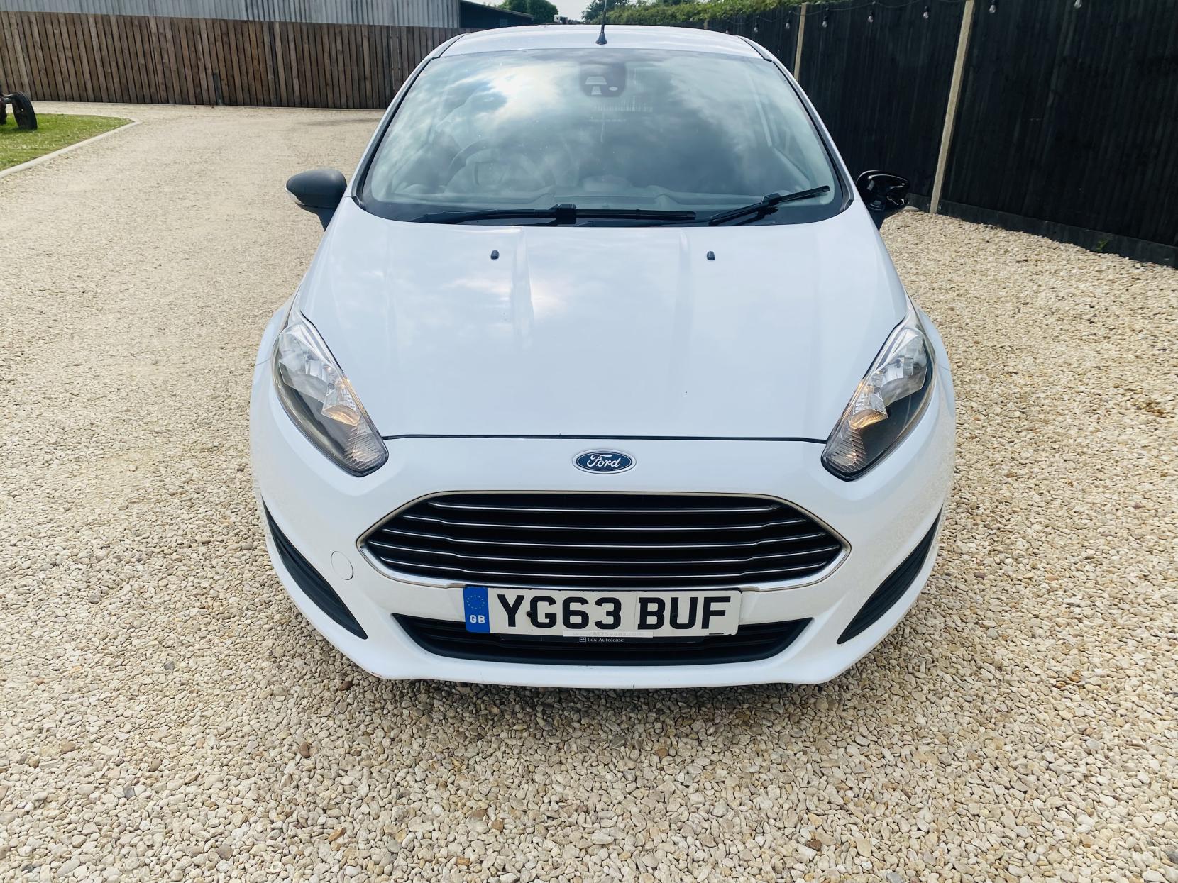 Ford Fiesta Van 1.6 TDCi ECOnetic II Panel Van 3dr Diesel Manual (87 g/km, 94 bhp)