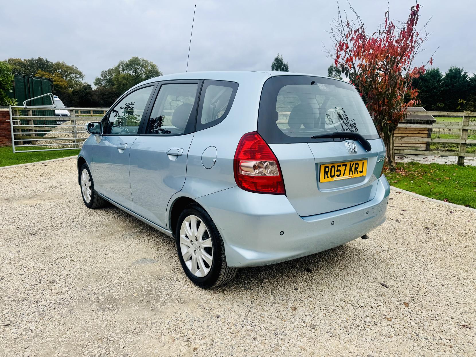 Honda Jazz 1.4 i-DSI SE Hatchback 5dr Petrol CVT-7 (139 g/km, 82 bhp)