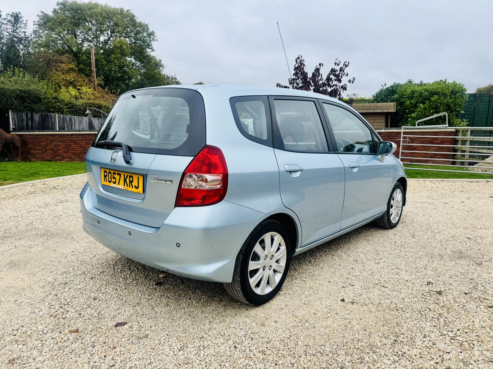 Honda Jazz 1.4 i-DSI SE Hatchback 5dr Petrol CVT-7 (139 g/km, 82 bhp)
