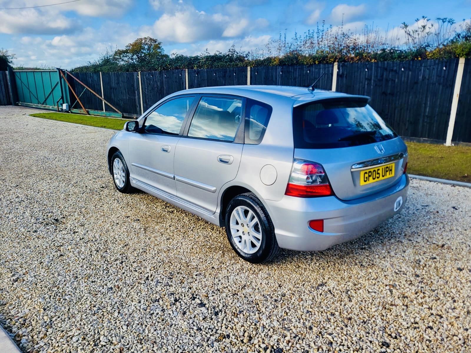 Honda Civic 1.6 i-VTEC Executive Hatchback 5dr Petrol Automatic (172 g/km, 108 bhp)