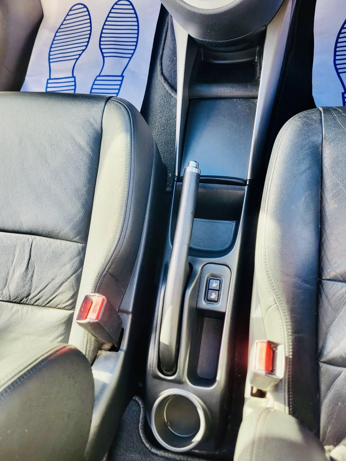 Honda Civic 1.6 i-VTEC Executive Hatchback 5dr Petrol Automatic (172 g/km, 108 bhp)