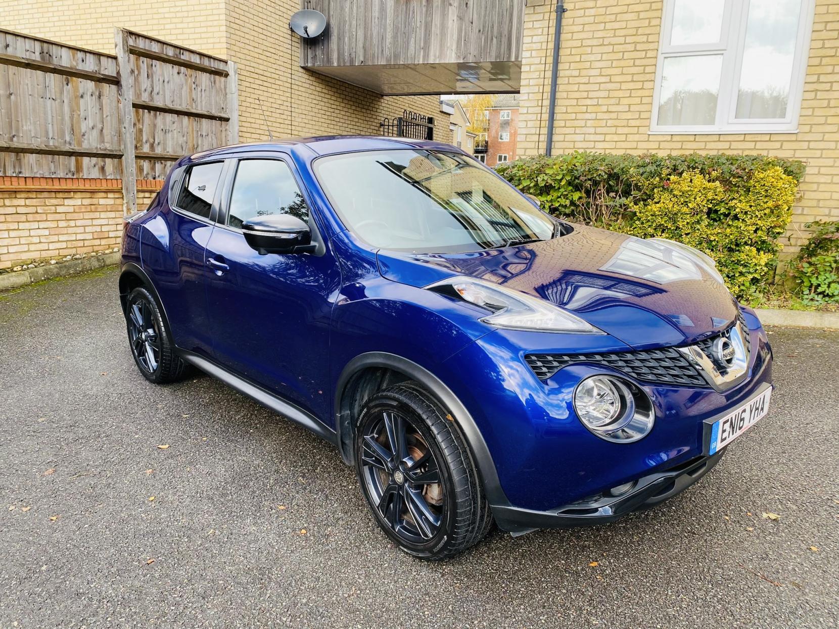 Nissan Juke 1.6 Tekna SUV 5dr Petrol XTRON Euro 6 (117 ps)