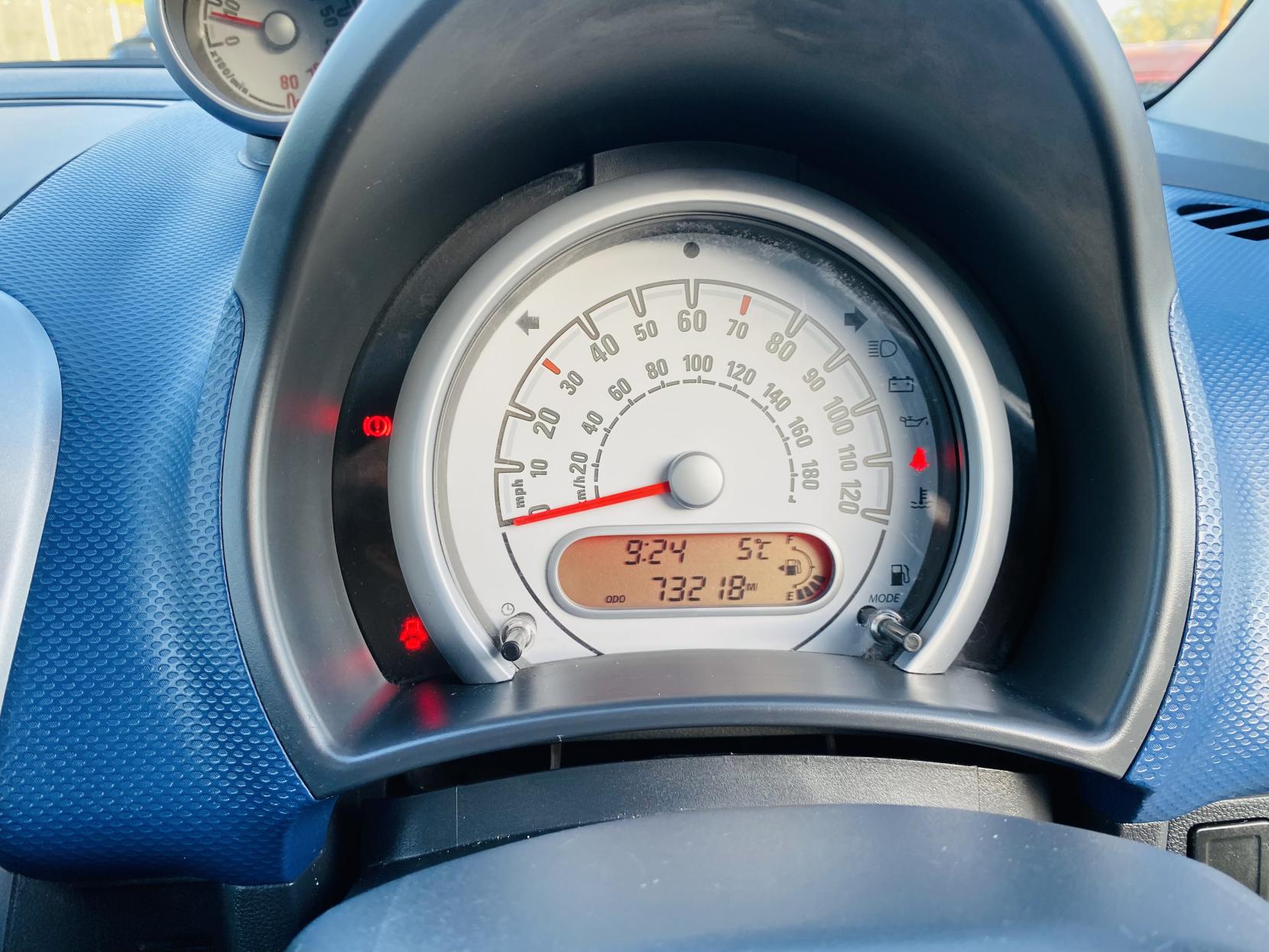 Vauxhall Agila 1.0 ecoFLEX 12V S MPV 5dr Petrol Manual Euro 5 (AC) (68 ps)