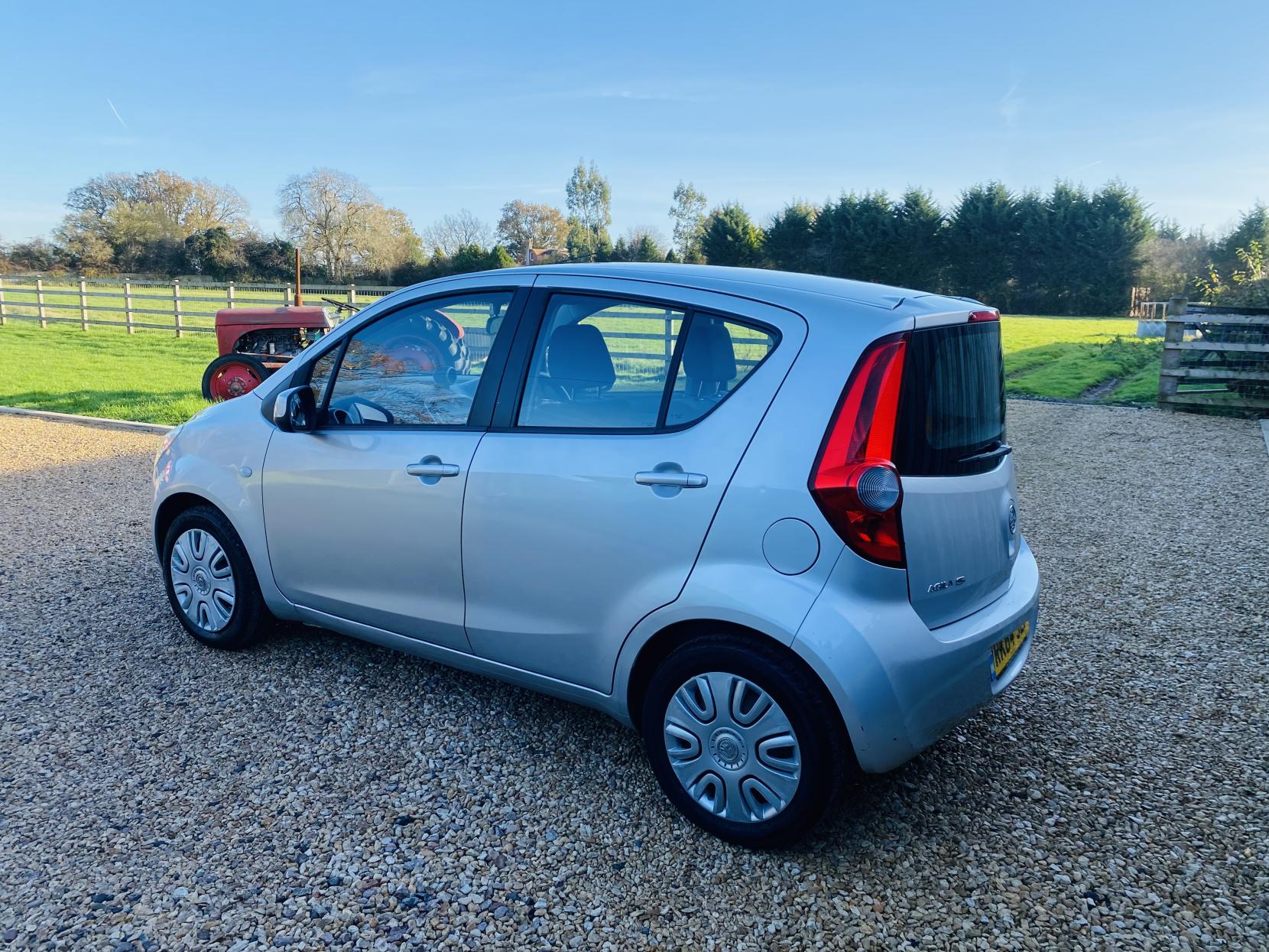 Vauxhall Agila 1.0 ecoFLEX 12V S MPV 5dr Petrol Manual Euro 5 (AC) (68 ps)