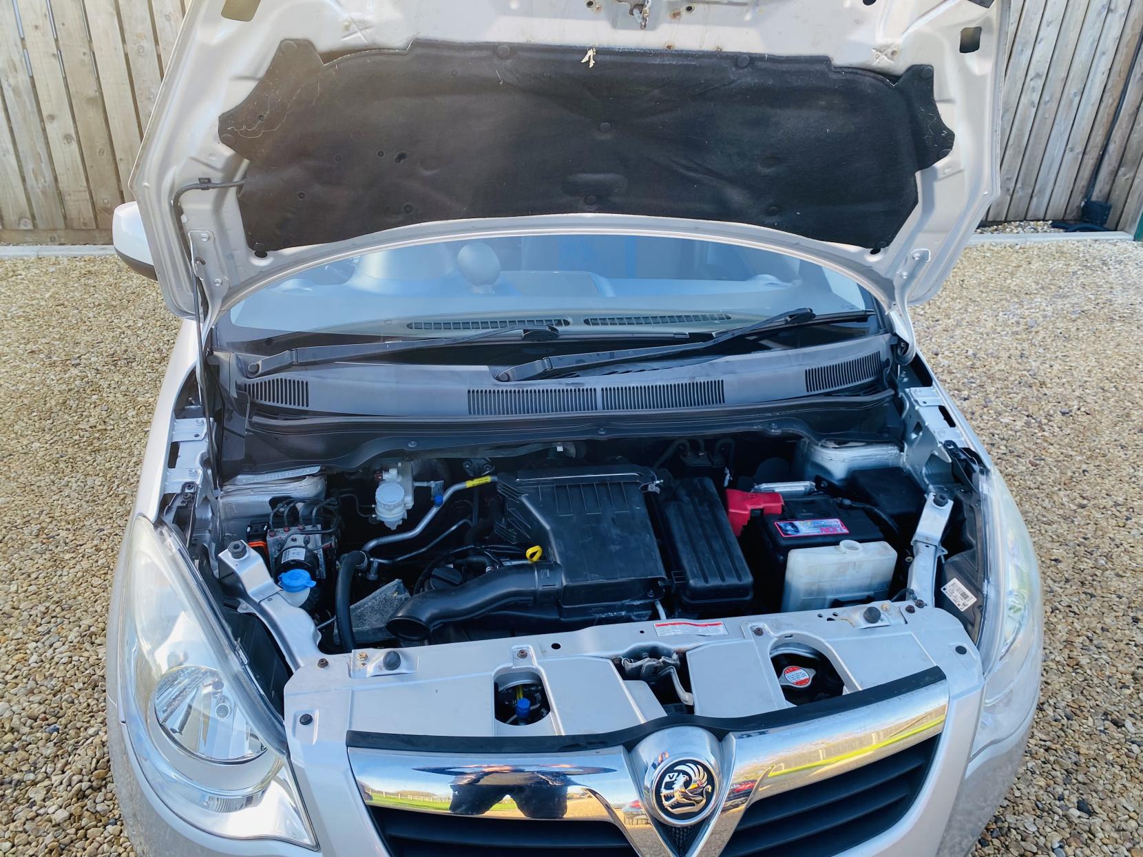 Vauxhall Agila 1.0 ecoFLEX 12V S MPV 5dr Petrol Manual Euro 5 (AC) (68 ps)