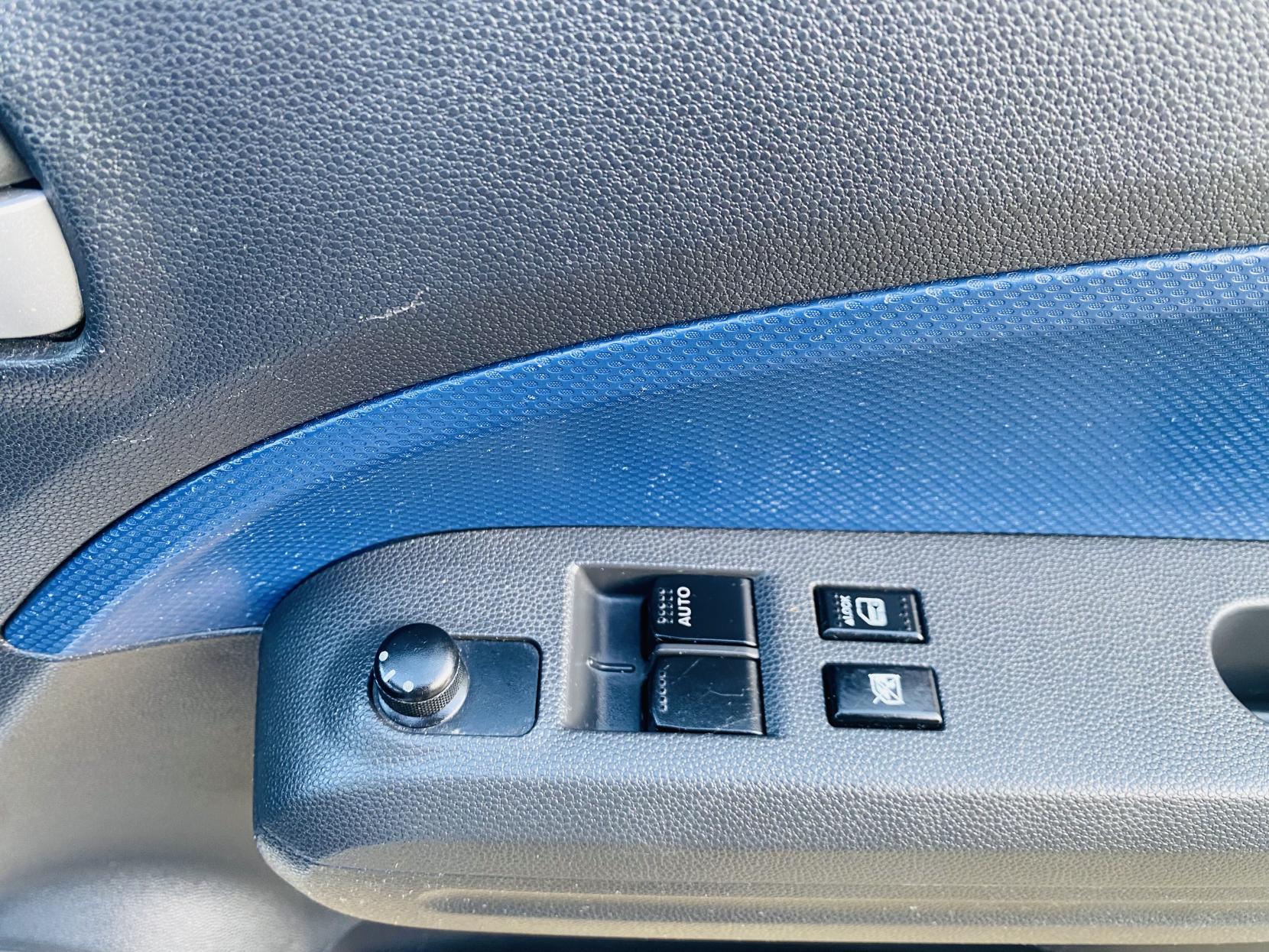 Vauxhall Agila 1.0 ecoFLEX 12V S MPV 5dr Petrol Manual Euro 5 (AC) (68 ps)